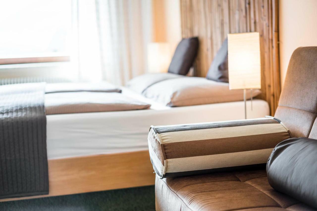 קולדראנו Hotel Bamboo Haupthaus מראה חיצוני תמונה