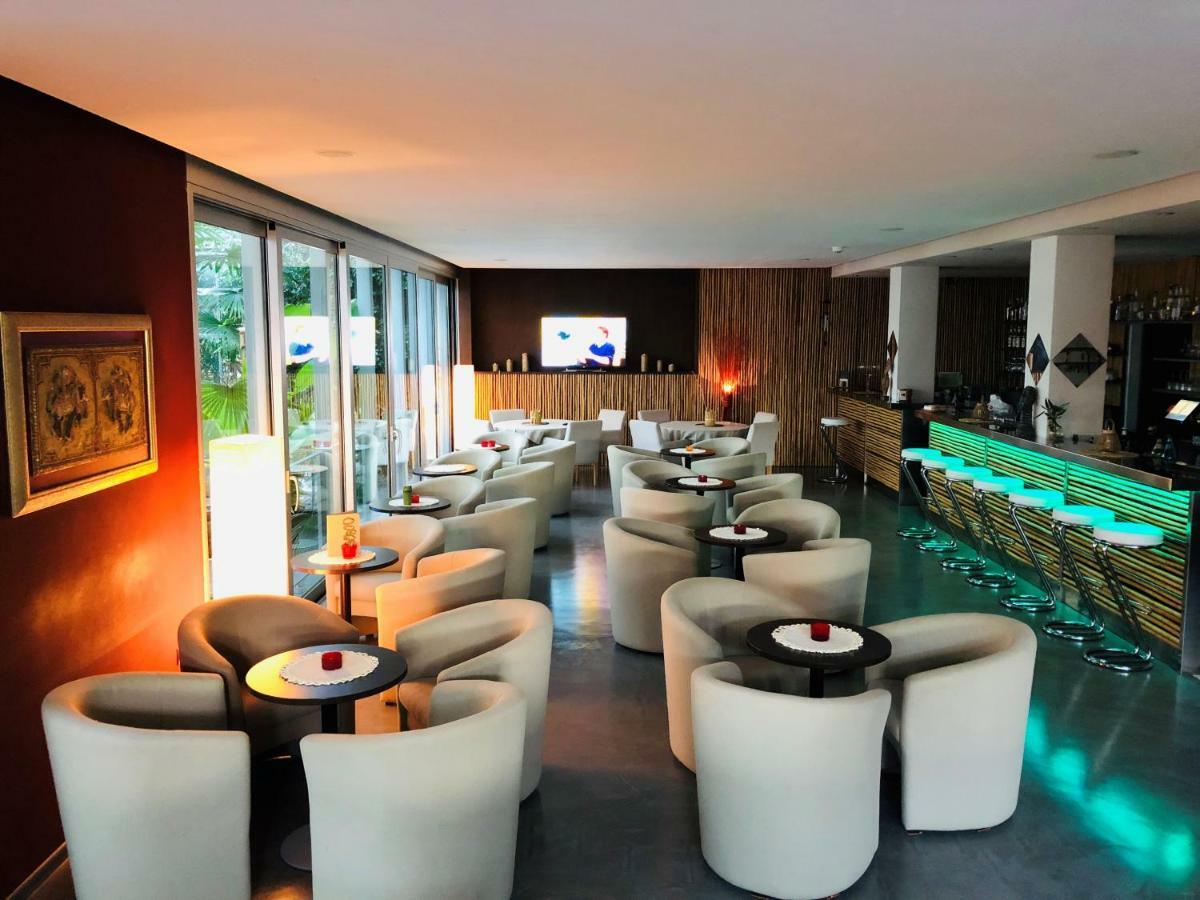 קולדראנו Hotel Bamboo Haupthaus מראה חיצוני תמונה